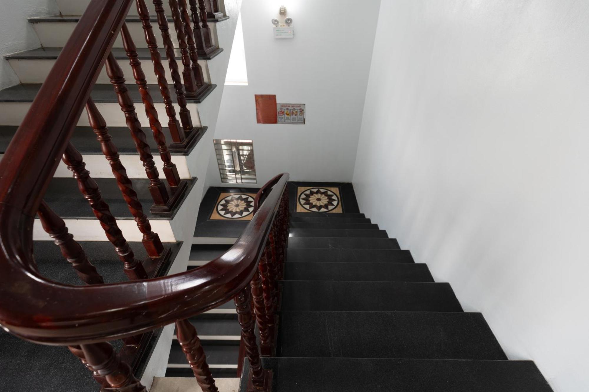 Hoang Gia Hotel Dong Anh Luaran gambar
